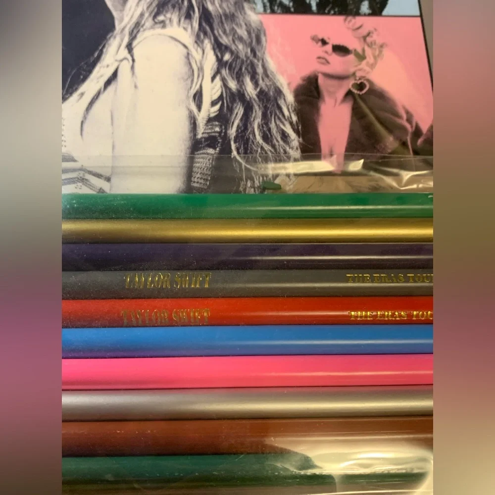 TAYLOR SWIFT THE ERAS TOUR ACTIVITY BOOK AND COLORED PENCILS NEW RARE SEALED